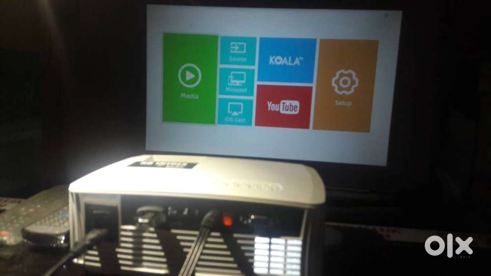 Rdd5 intrex android projector 4k 3d wifi mcast 200 inchs hdmi usb dayl