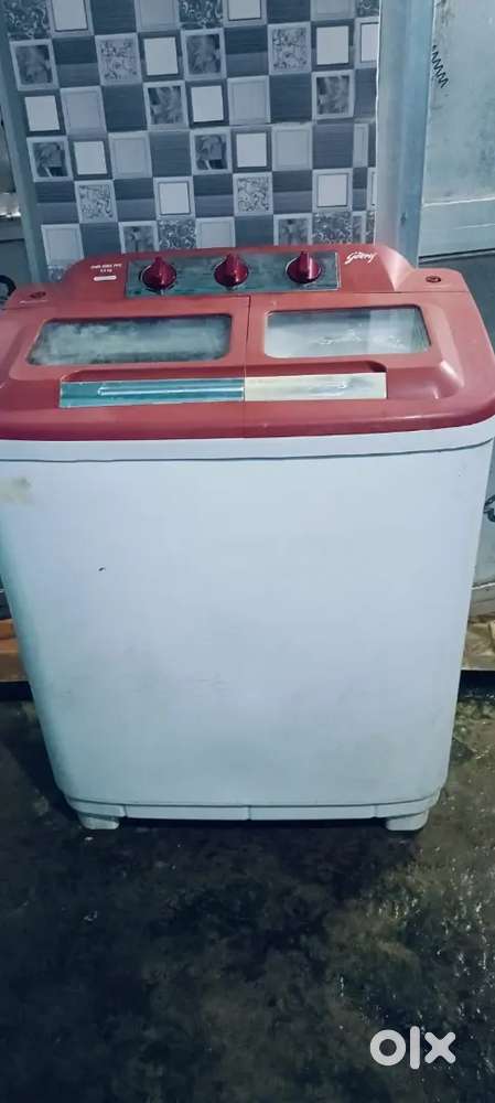 Godrej semi automatic washing machine