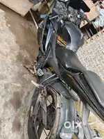 Yamaha R15 V2