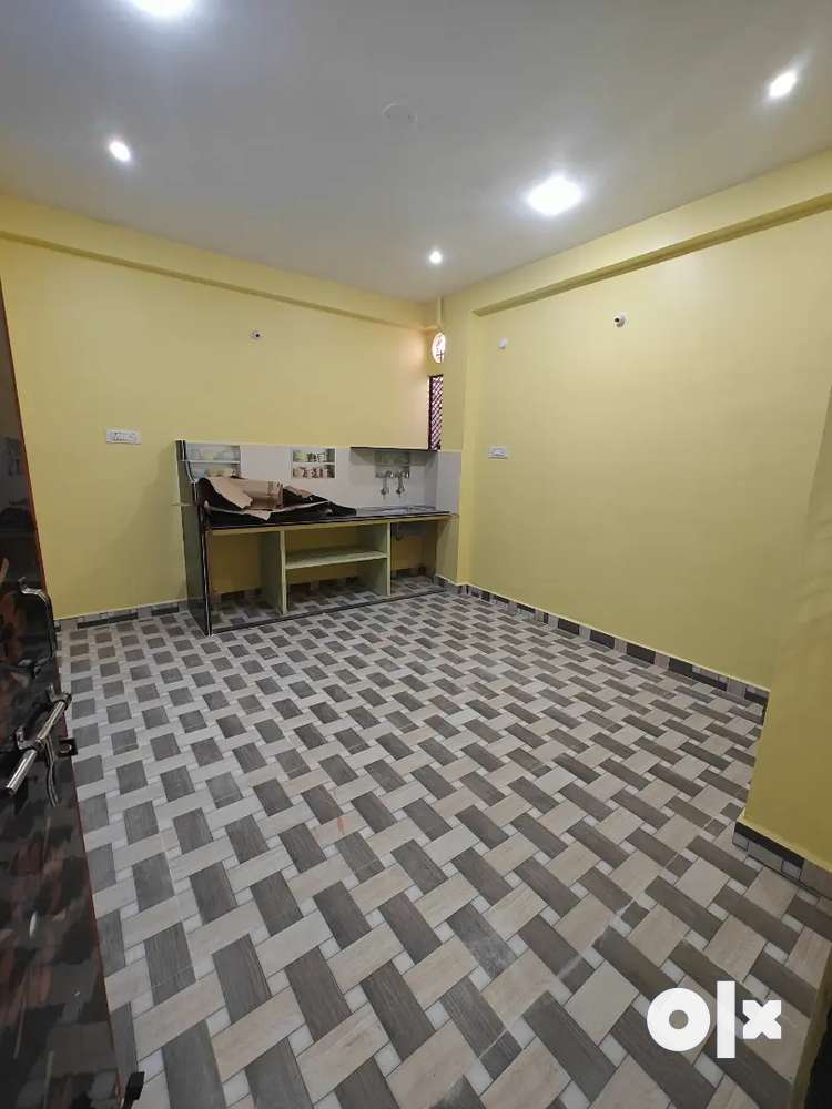 1bhk independent Room main road