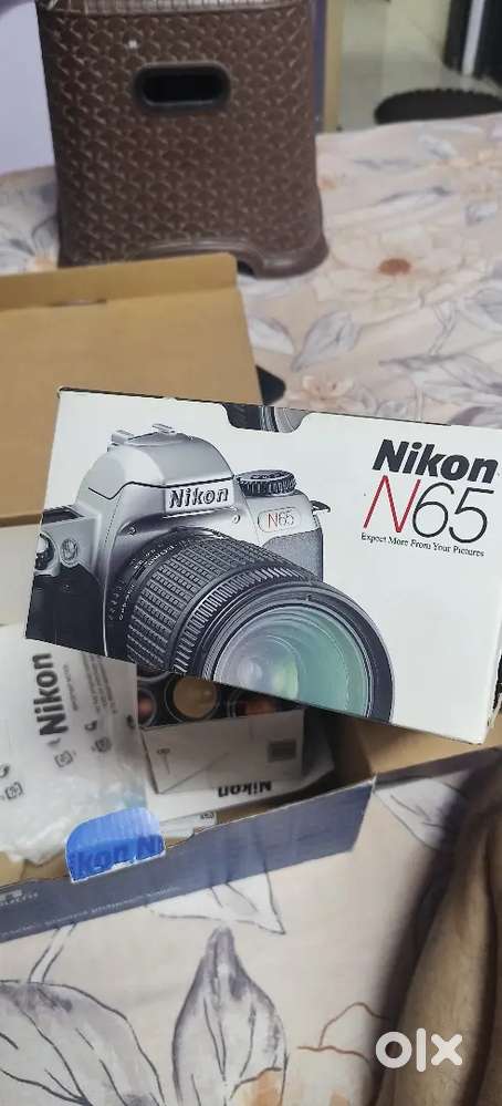 Nikon old SLR camera with 28-80 mm lens