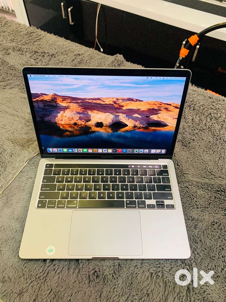 Apple MacBook Pro  13inch  A2338  M2 Chip  8GB RAM  256GB SSD