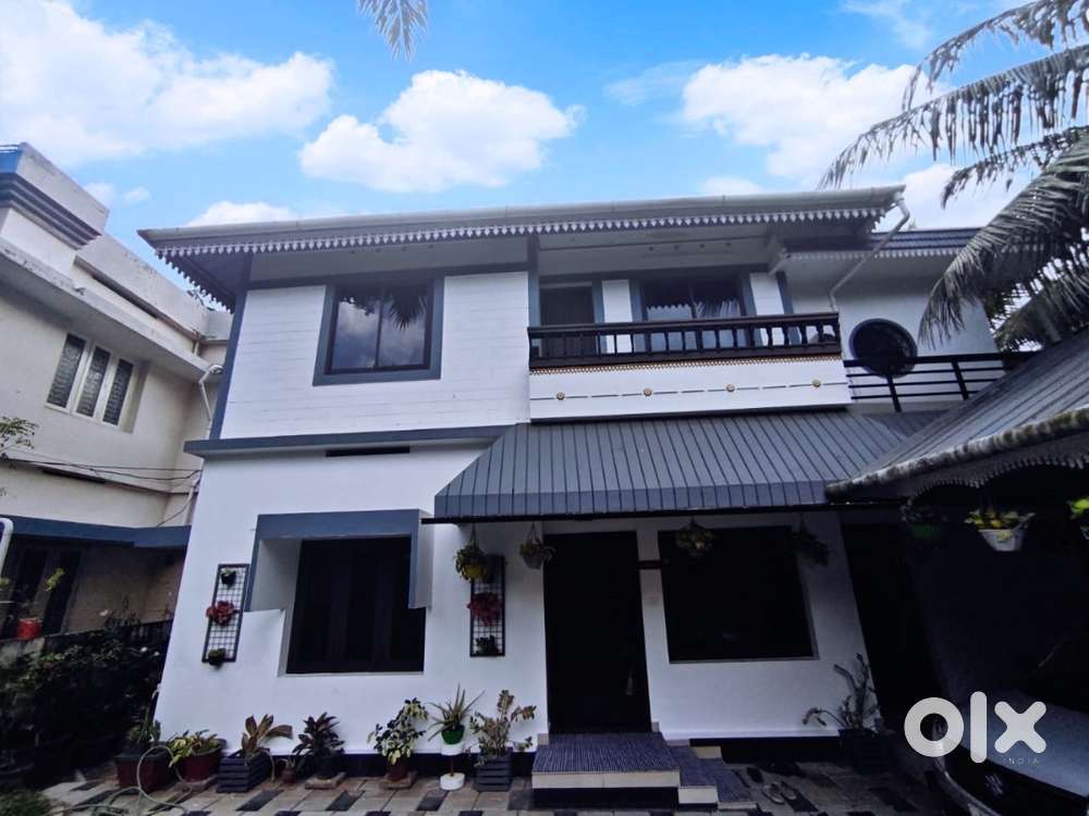 COME IN AS A GUEST, LEAVE AS FAMILY