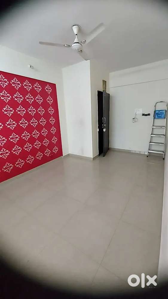 2bhk rent near Shinde petrol pump