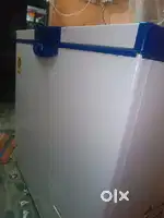D Fridge it's look like new
