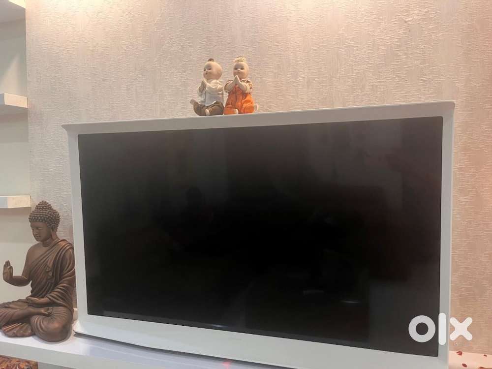 Samsung Serif 43 Inches TV