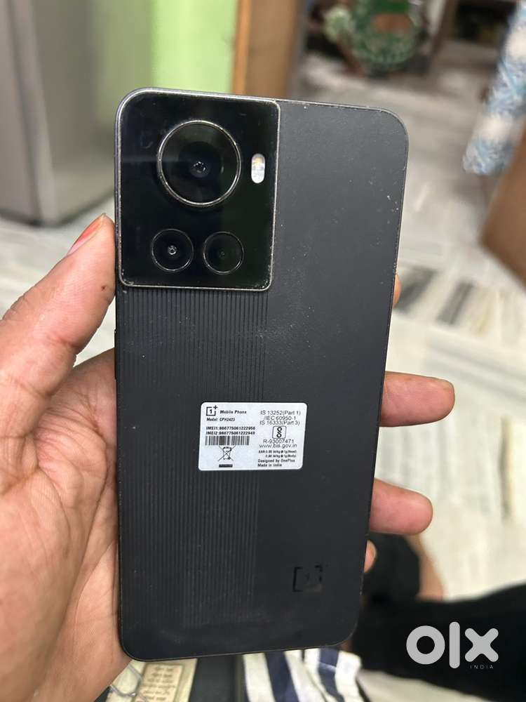 One plus 10 r  5 g 8gb 128 gb