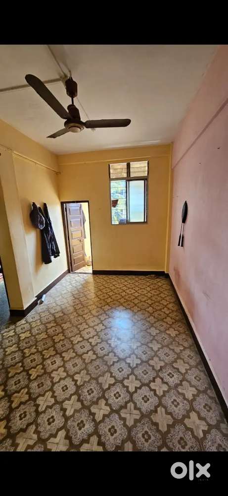 2BHK  for 2000/person