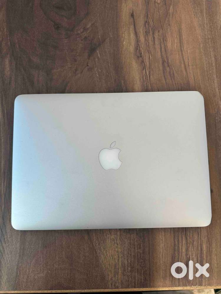 Macbook Pro Retina 13 inch {2015}