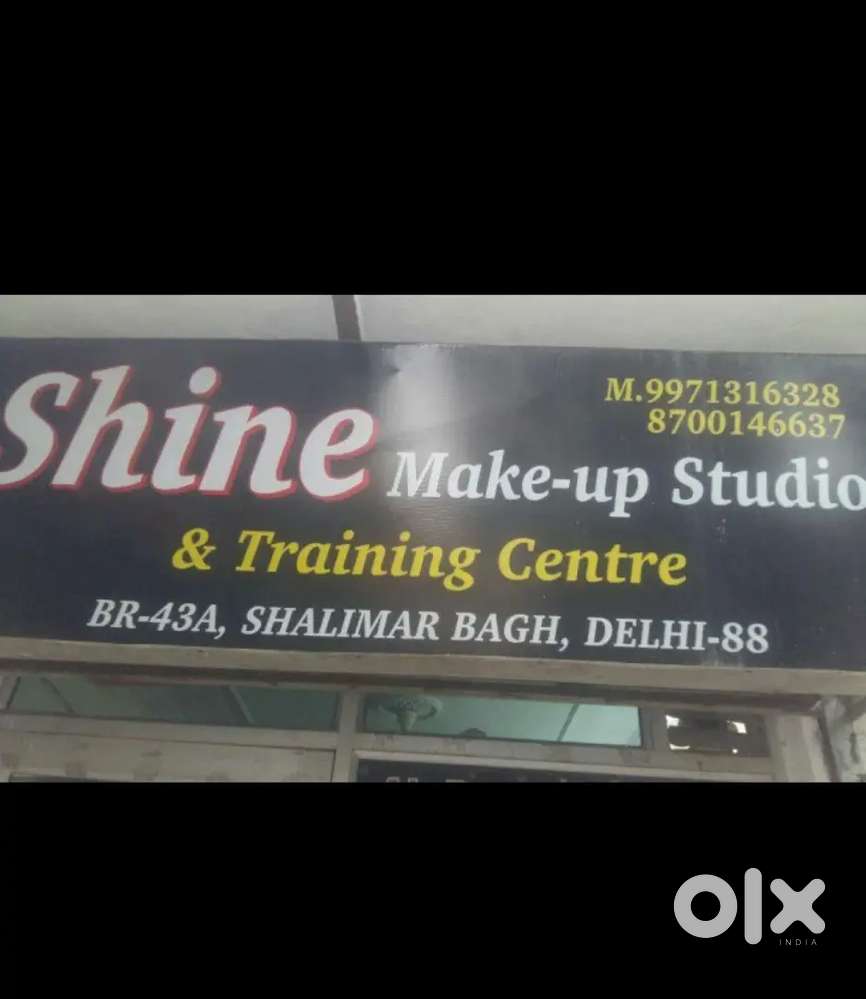 Full-Time Beautician Needed  Shalimar Bagh  10AM–8PM