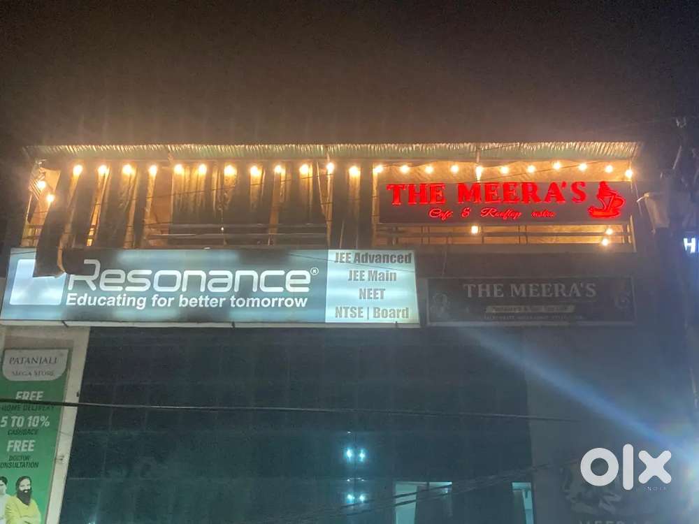 URGENT SELLING FULLY FURNISHED CAFE AT FOOTI KOTHI SQUARE