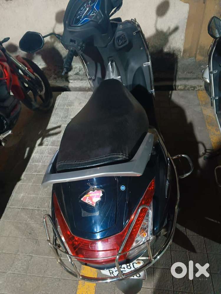 New condition Honda Activa 2023 deluxe at 85000