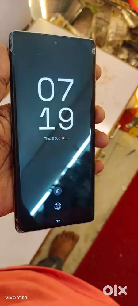 Selling my moto edge 50 fusion