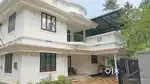 Sheebas pay guest for male location thriprayar