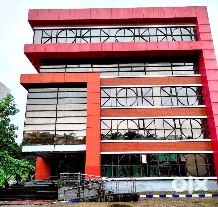 INSTITUTE PURPOSE 5000 SQFT FOR RENT IN PALAKKAD TOWN AREA