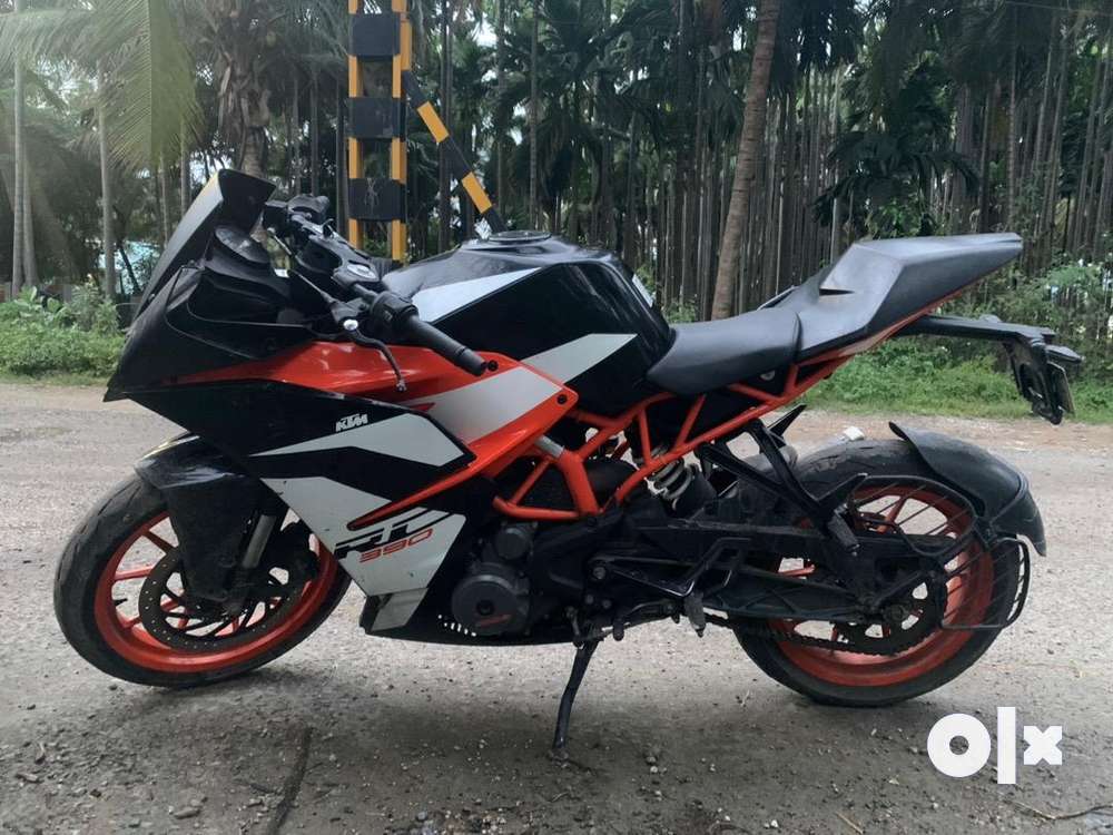 Rc 390 like new condition