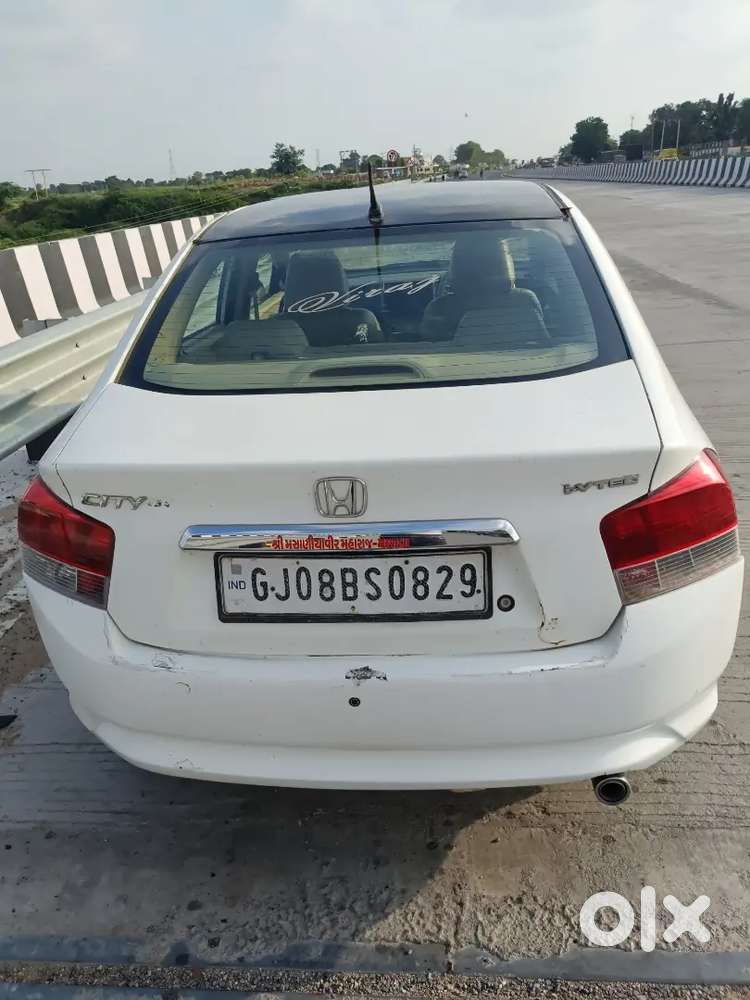 Honda City 14012011 CNG & Hybrids 119000 Km Driven