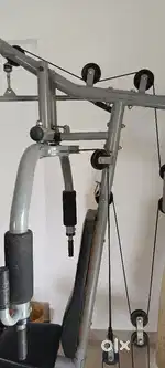 Gym workout machine