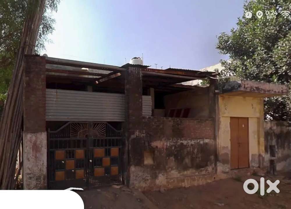 65 Gaj Corner plot, khirni phatak