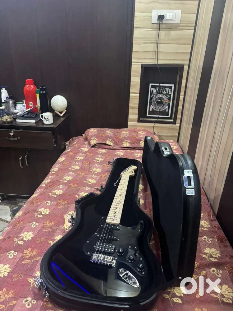 Electric guitar brand new untouchable