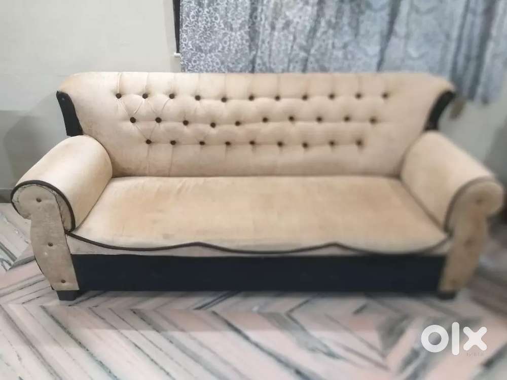 3+1+1 maharaja sofa