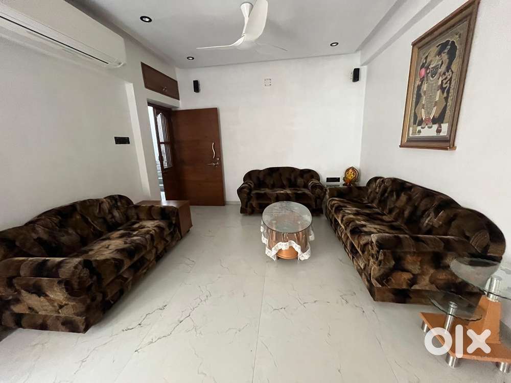 Luxury sofa set for sale