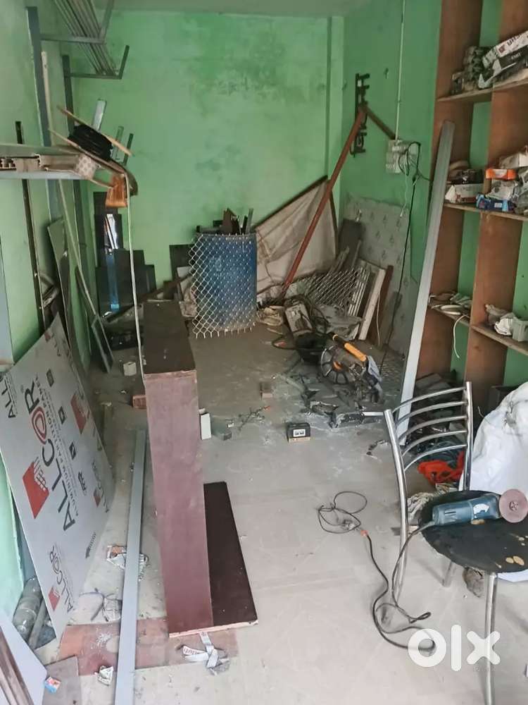 Rent-5000,advance-130000