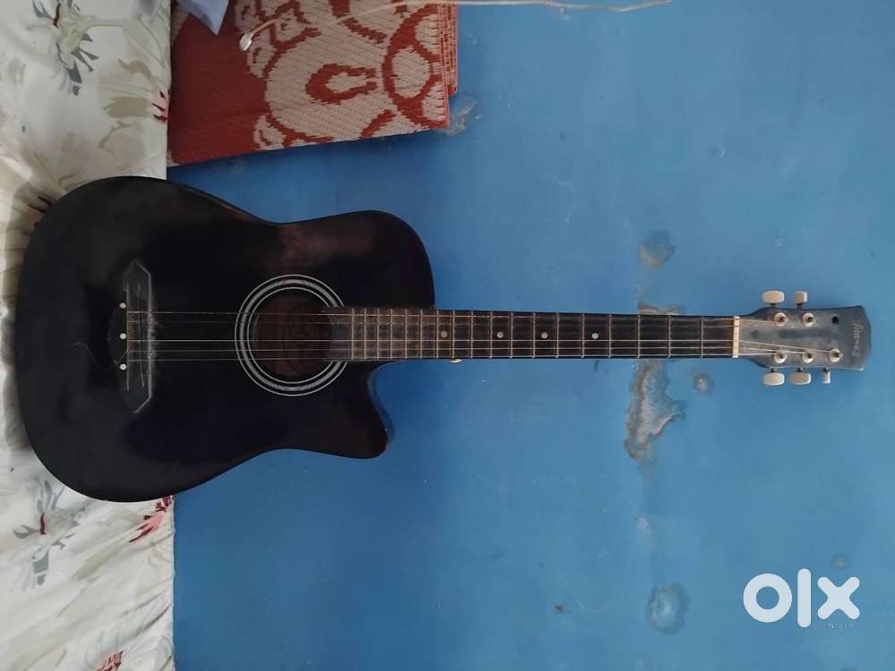Black Guitar