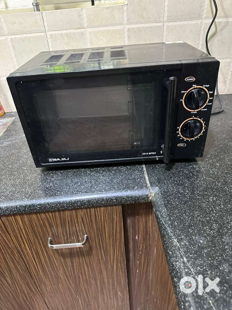 Bajaj 20L Grill Microwave Oven, Black