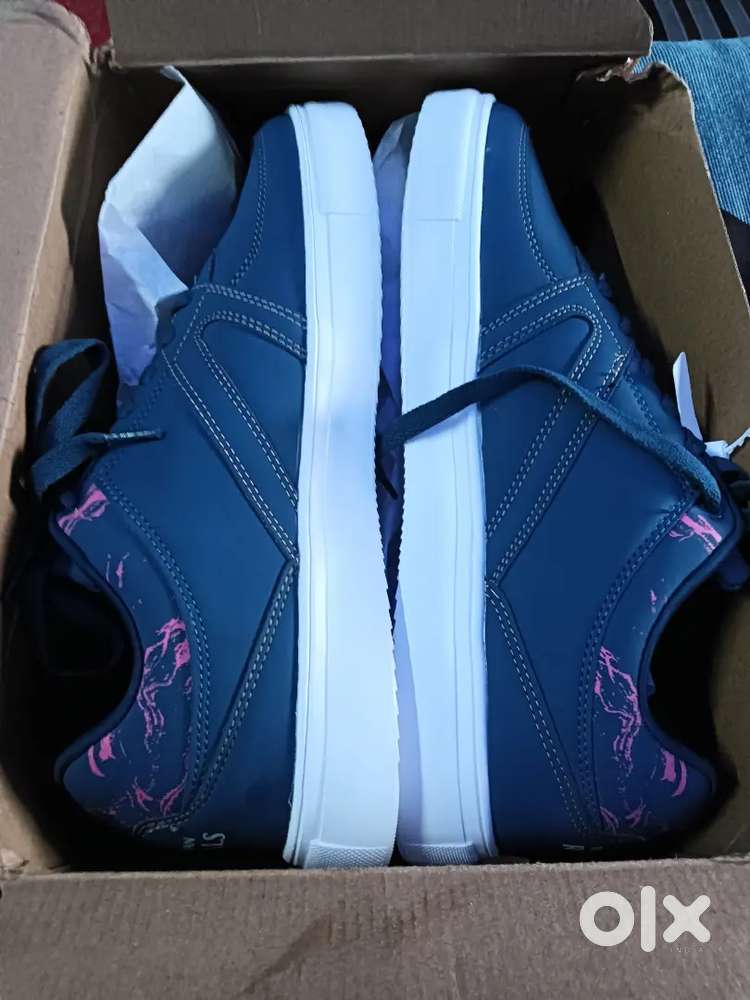 Campus branded shoes size 10 number