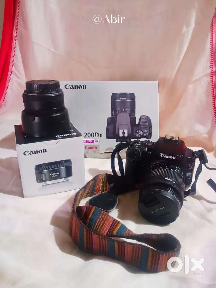 Canon 200d mark ii camera with 18-55, 50mm lenses