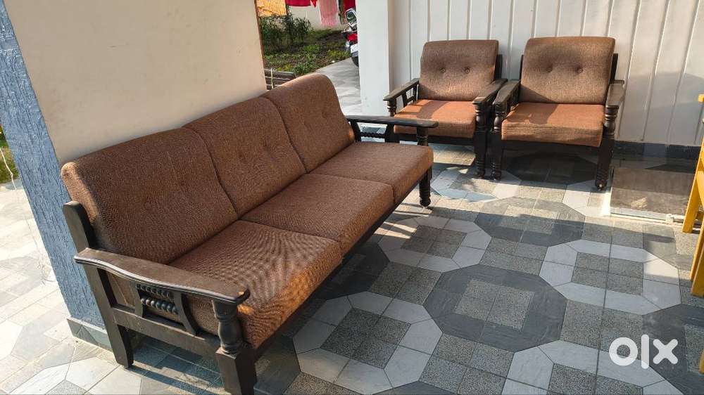 Sofa set without center table