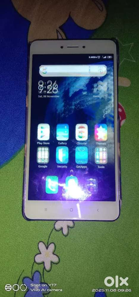 Mi note 4 . ફોટો જોય લો તેવું દેખાય સે. Some ડિસ્પ્લે પ્રોબ્લેમ.