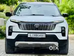 Tata Safari Accomplished Dual Tone, 2023, Diesel