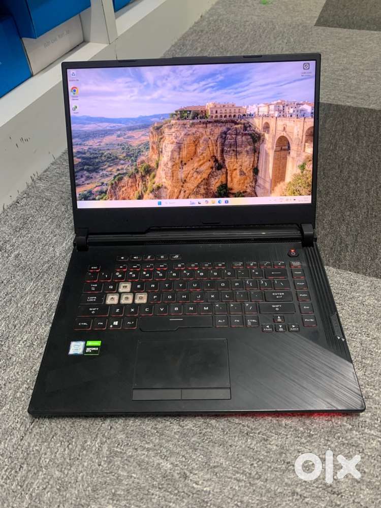 ASUS ROG STRIX / core i7 / 9th gen / 16GB / 256Gb SSD-1TB HDD / WRNTY