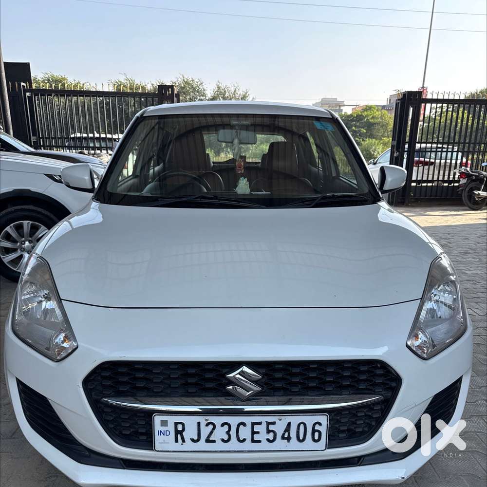 Maruti Suzuki Swift VXI Optional, 2023, Petrol