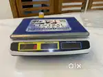 Weight machine with price calculator
