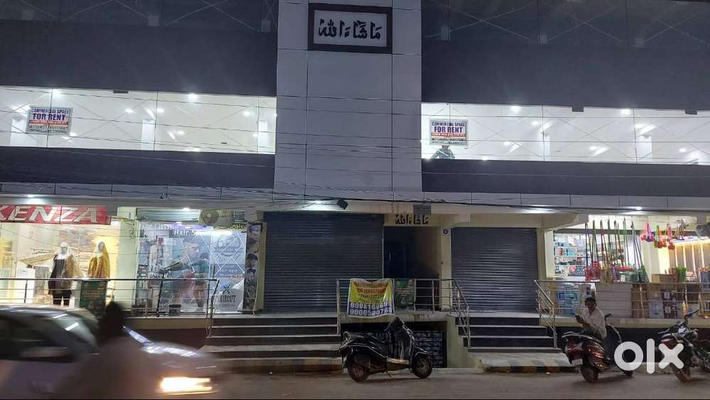 Commercial Space Available @ Shaikhpet manikonda main road 1850sft.