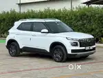 Hyundai Venue SX MT, 2023, Petrol