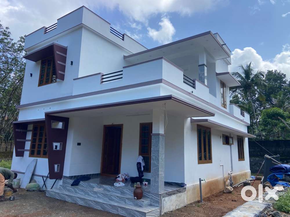 New.    HOUSE.   ATHIRAMPUZHA