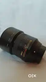 Nikon 85mm f 1.8G lense