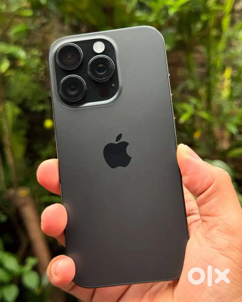 Apple i phone 16 3 month old with under warranty battery 95%