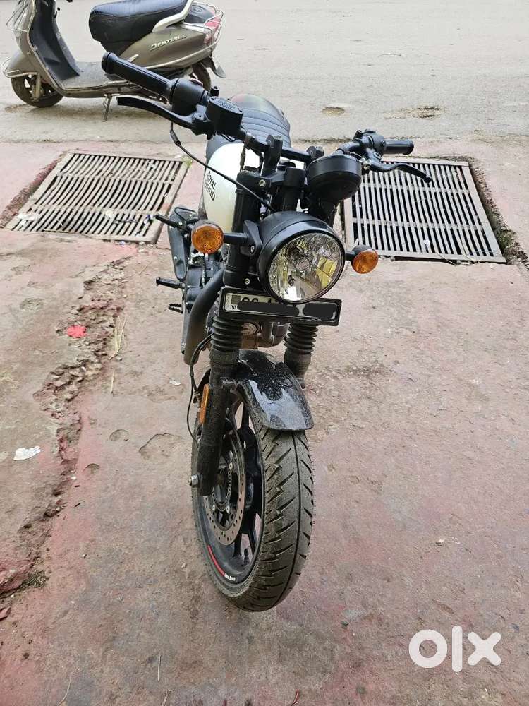 Hunter  350