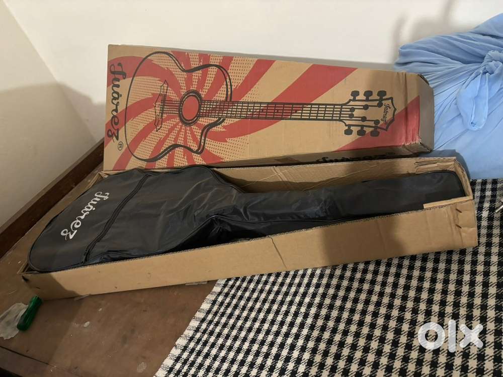 Brand New Guitar with box, cover