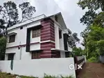 5.5cent plot with 4bhk house near road mukk Alappuzha