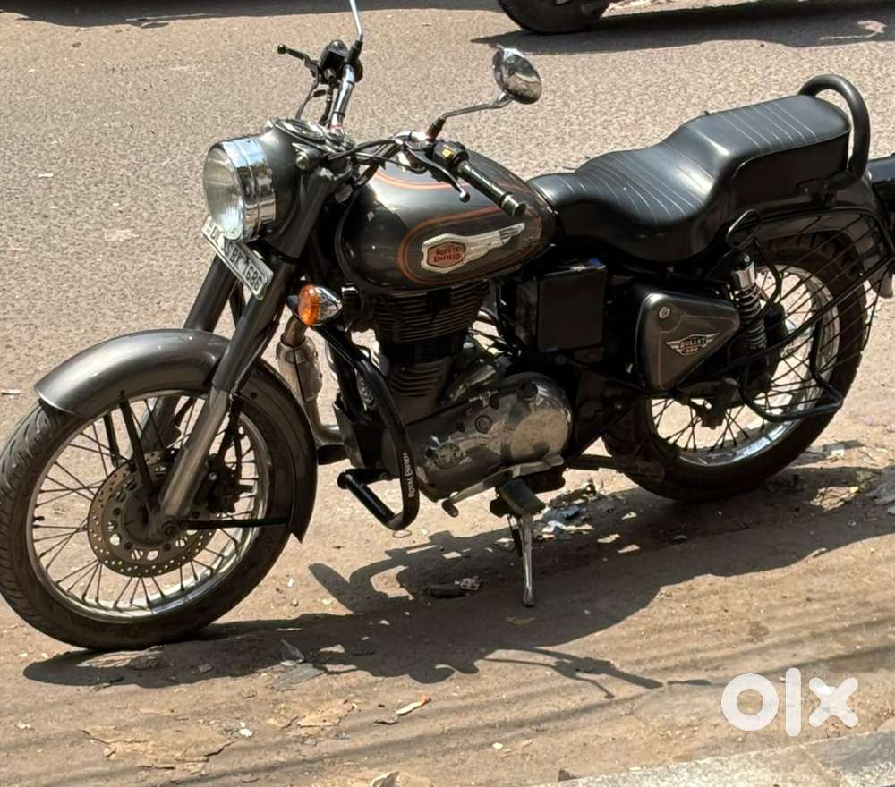 Royal Enfile Bullet 500