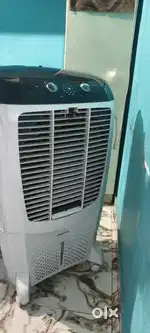 Air cooler bajaj 120 liter next to new condition