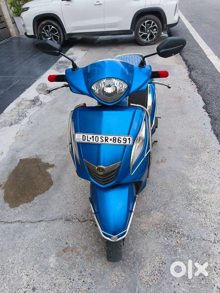 Yamaha fasino 110cc 2016 petrol scooty