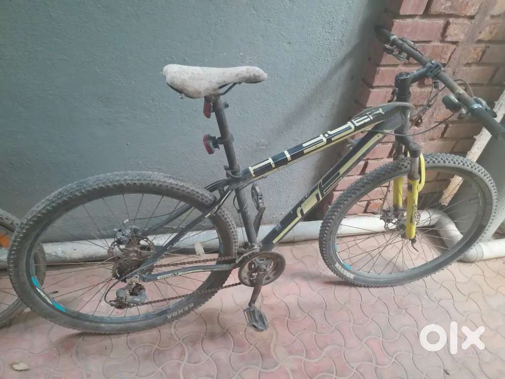 UT cycle 21 gear , dual disc brakes