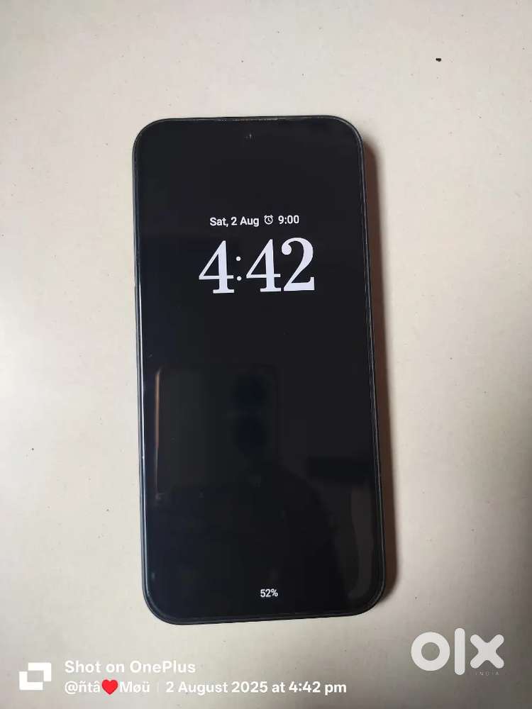 Nothing Phone (2A).8 GB Ram & 128 GB Storage. Charging Cable.